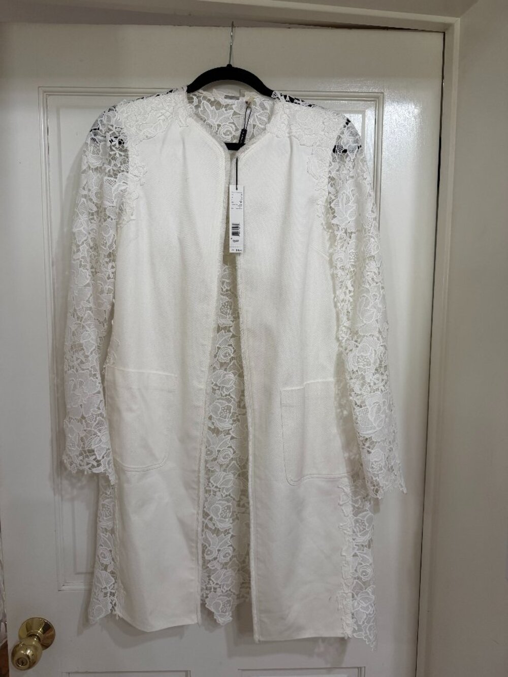 NEW with Tags $598 Elie Tahari While Lacy Long Jacket sz S